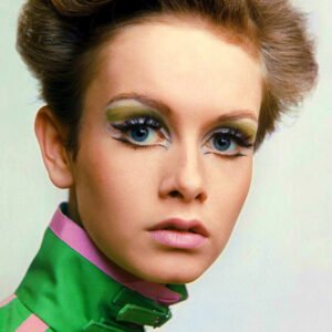 6. Advance - Make-Up Anni ‘60